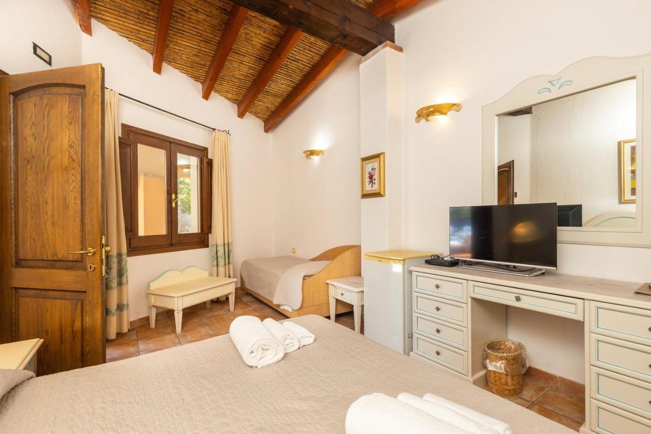 Hotel L'Ulivo Girasole Εξωτερικό φωτογραφία