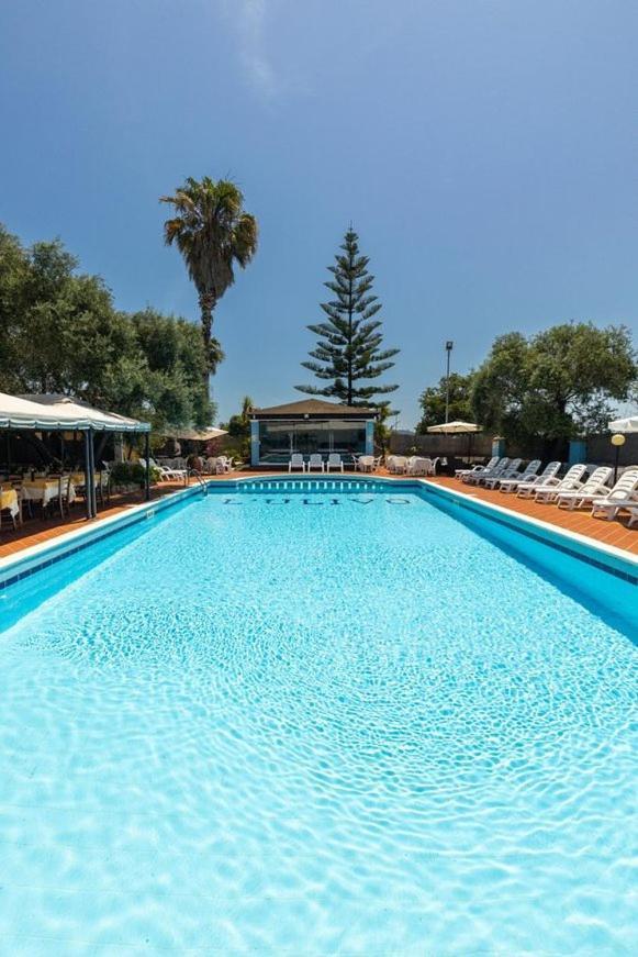 Hotel L'Ulivo Girasole Εξωτερικό φωτογραφία
