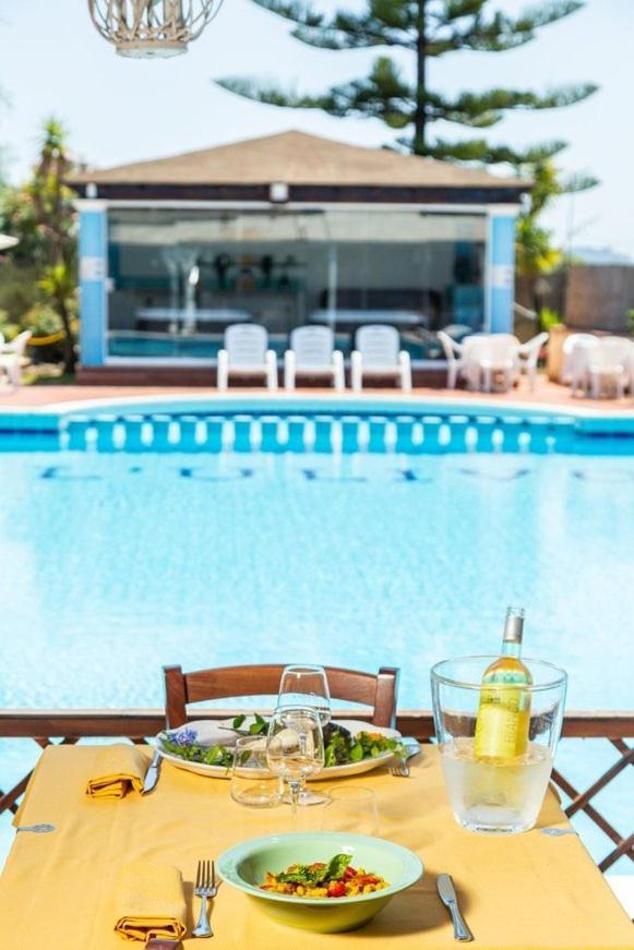 Hotel L'Ulivo Girasole Εξωτερικό φωτογραφία