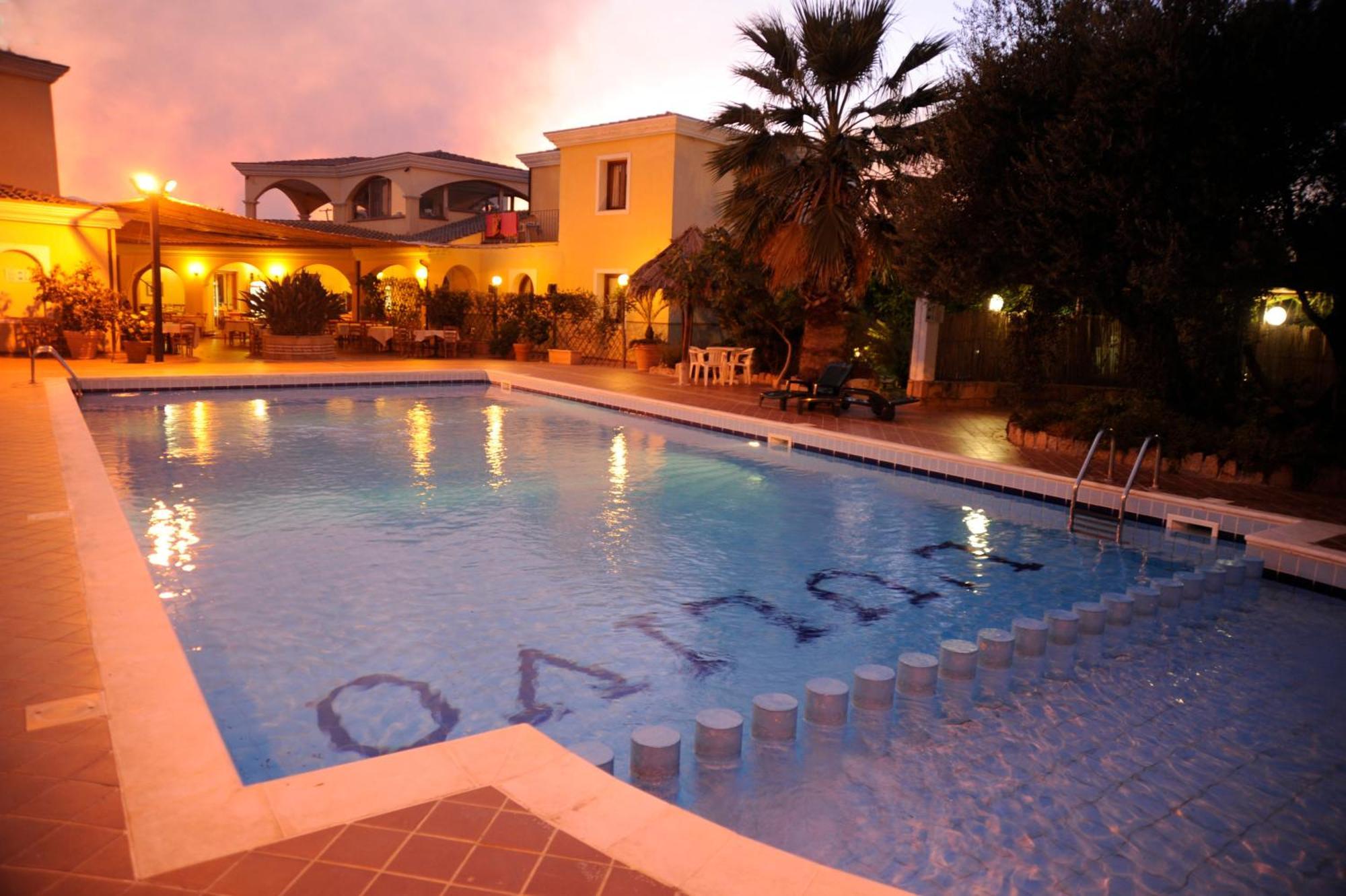 Hotel L'Ulivo Girasole Εξωτερικό φωτογραφία