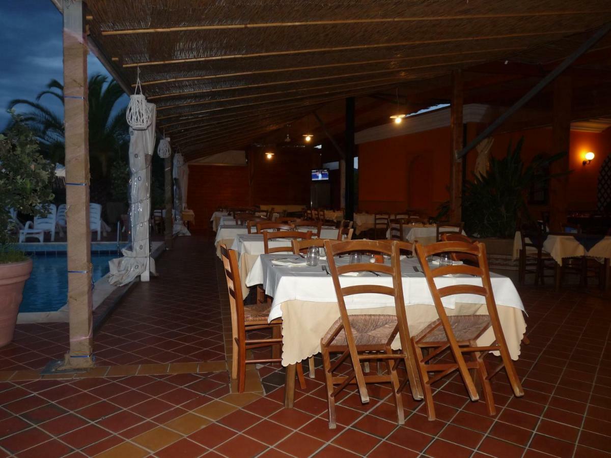 Hotel L'Ulivo Girasole Εξωτερικό φωτογραφία